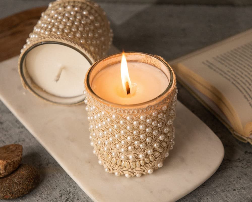 Rad Living Heer Decorative Scented Soy Wax Candle | Aromatherapy Candles | Aromatic Fragrance of Petrichor | 35 Hrs Burn Time | Unique Gift | Home Decor | 220gm - Single Piece