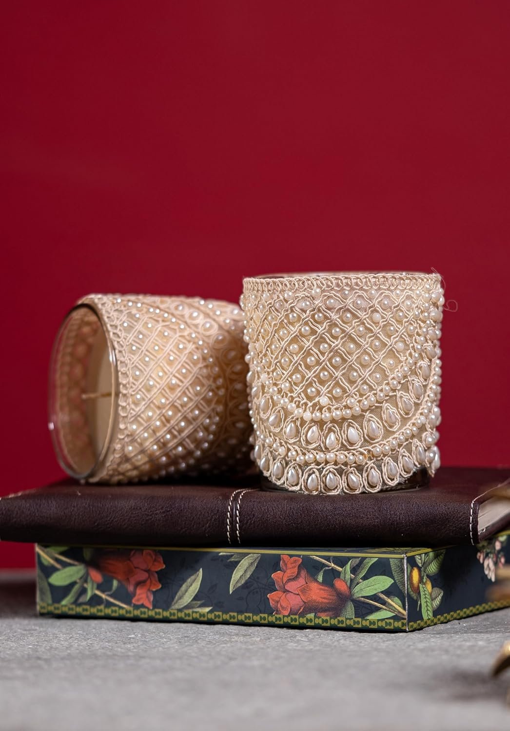Rad Living Heer Decorative Scented Soy Wax Candle | Aromatherapy Candles | Aromatic Fragrance of Petrichor | 35 Hrs Burn Time | Unique Gift | Home Decor | 220gm - Single Piece - Image 2